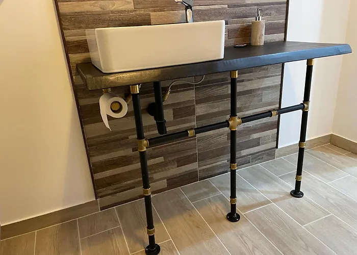 Estia's House Pensionat 4*